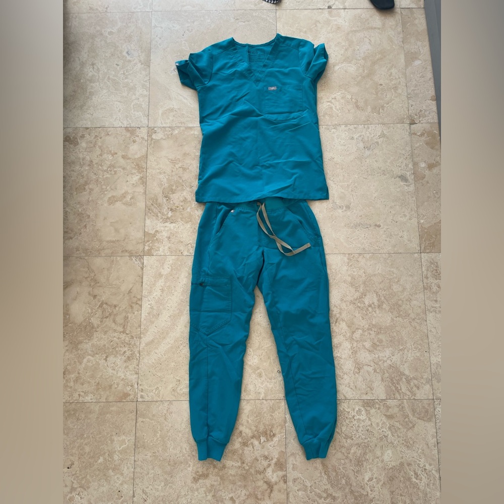 Figs Teal Scrub Set